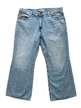 LEVI'S '94 Baggy Wide Bootcut Jeans in Medium Wash  SZ 34
